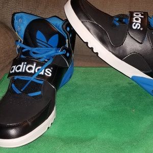Mens adidas size 13 only worn 1 time